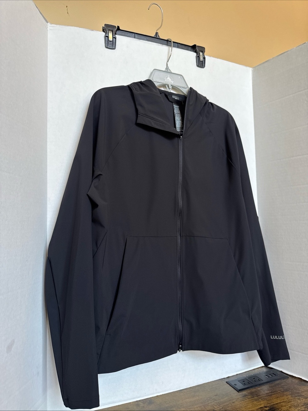 Lululemon Pace Breaker Light Running Jacket Zip Hooded Black Men Size M New